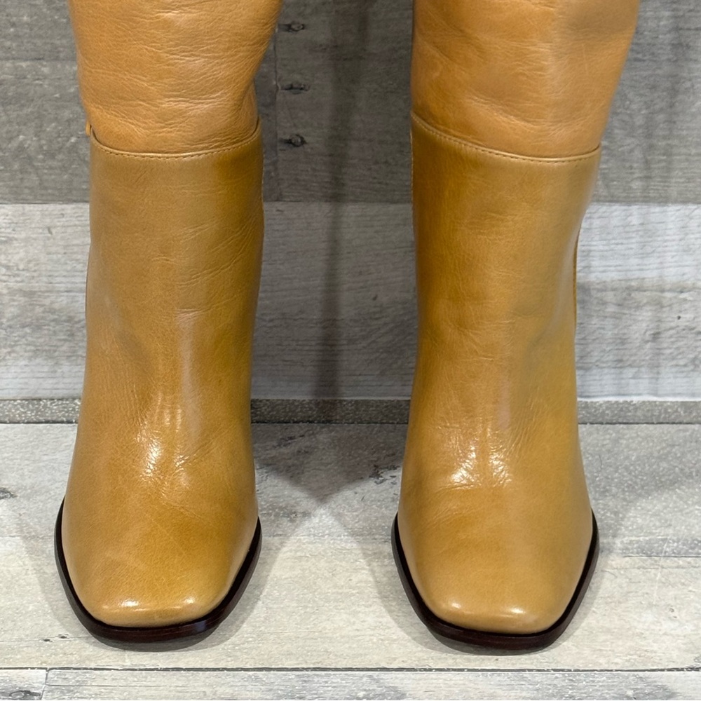 TORY BURCH Banana Heel Boot - Butterscotch - Size - 6 - Picture 4 of 16